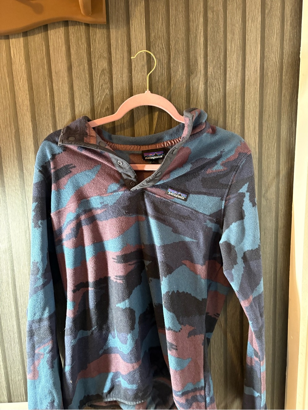 Patagonia Fleece Pullover - Blue & Mauve